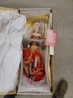 Marilyn Monroe Franklin Mint Porcelain Doll River of No Return 19