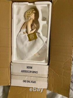 Marilyn Monroe Franklin Mint Porcelain Portrait Doll & Satin Seat