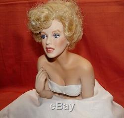 Marilyn Monroe = Franklin Mint Porcelain Portrait Doll Satin Seat = Love Marilyn