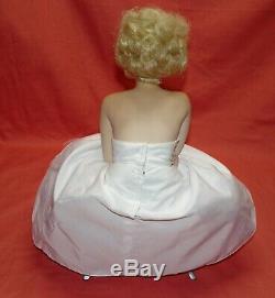 Marilyn Monroe = Franklin Mint Porcelain Portrait Doll Satin Seat = Love Marilyn