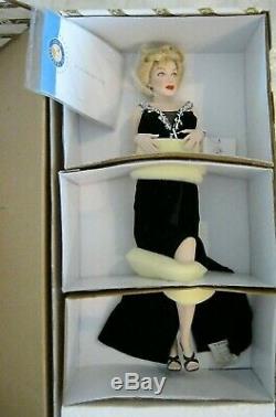 Marilyn Monroe Irresistible Porcelain Doll The Franklin Mint NEW NRFB COA