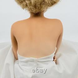 Marilyn Monroe Love Marilyn Porcelain Doll Franklin Mint Bench 2001 A3599