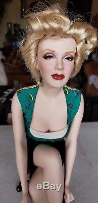 Marilyn Monroe Porcelain Doll Franklin Mint Unforgettable Marilyn