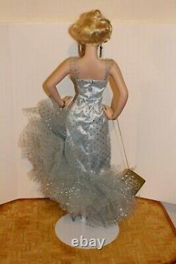 Marilyn Monroe Porcelain Franklin Mint Doll Light Blue Shimmery Dress withFREE MUG