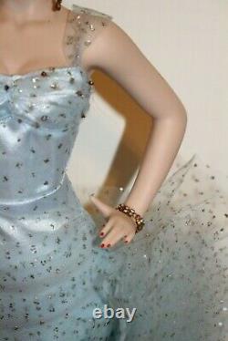 Marilyn Monroe Porcelain Franklin Mint Doll Light Blue Shimmery Dress withFREE MUG