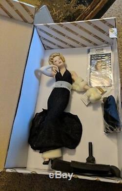 Marilyn Monroe Porcelain Portrait Doll Eternally Marilyn B11e726 Franklin Mint