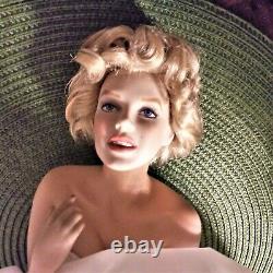 Marilyn Monroe Porcelain Portrait Doll with Satin Bench Love Marilyn FM 2001