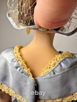 Melanie & Ashley Wilkes Porcelain Dolls Gone With The Wind Collector Set