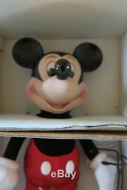 Mickey Mouse Heirloom Dolls Franklin Mint Premier Edition Porcelain Head Box Sta