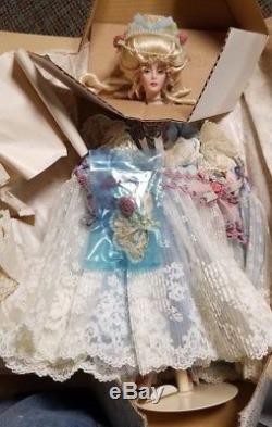 Mint Nib Coa Franklin Mint Heirloom Marie Antoinette Porcelain Doll 17