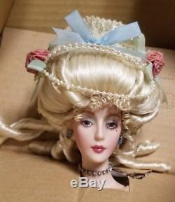 Mint Nib Coa Franklin Mint Heirloom Marie Antoinette Porcelain Doll 17