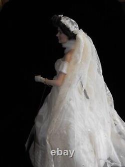 NEW 16 Inch Franklin Mint Jackie Kennedy Porcelain Wedding Doll
