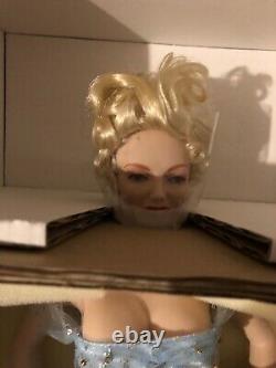NEW 1997 Franklin Mint Marilyn Monroe No Biz Like Showbiz Porcelain Doll WithBOX