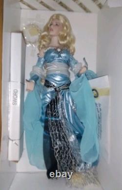 NEW Franklin Mint Lady Of the Lake Camelot Porcelain Doll Excalibur Sword &Stand