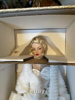 NEW Franklin Mint Marilyn Monroe All About Eve 19 Porcelain Doll. DL-06