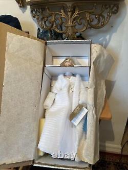 NEW Franklin Mint Marilyn Monroe All About Eve 19 Porcelain Doll. DL-06