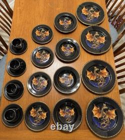 NEW RARE 20 Piece 4 Place Settings Franklin Mint Dragon Dynasty Dinnerware Gold