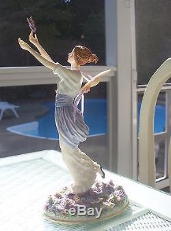 NIB FRANKLIN MINT Porcelain Gibson Girl Chasing Butterflies 1915 Harpers Bazaar