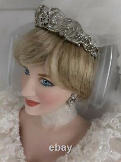 NIB Franklin Mint Diana Portrait of a Bridal Princess Porcelain Doll COA