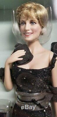 NIB Franklin Mint Diana Princess of Sophistication Porcelain Portrait Doll
