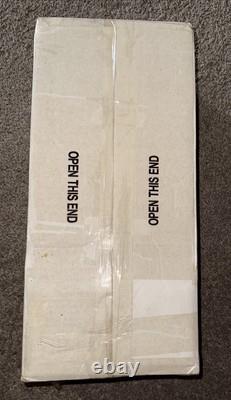 NIB Franklin Mint Marilyn Monroe Porcelain Doll Ballerina Seated Satin Bench