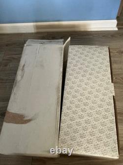 NIB Franklin Mint River of No Return Marilyn Monroe Doll withstand & Shipper