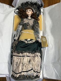 NIB New Vintage Franklin Mint Heirloom Doll Musical Kathleen of County Kerry 20