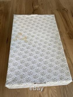 NIB The Jacqueline Kennedy Porcelain Heirloom Bride doll by Franklin Mint