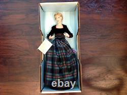 NOS Franklin Mint Diana Princess of Charm Porcelain Portrait Doll Plaid Gown