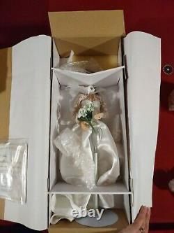 NRFB FRANKLIN MINT Jacqueline Kennedy Porcelain Wedding Bride Doll B11VJ28 NIB