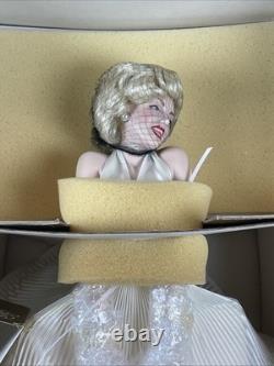 NRFB NEW Franklin Mint Marilyn Monroe Porcelain Doll Seven Year Itch White Dress