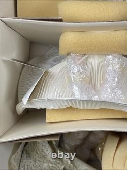 NRFB NEW Franklin Mint Marilyn Monroe Porcelain Doll Seven Year Itch White Dress