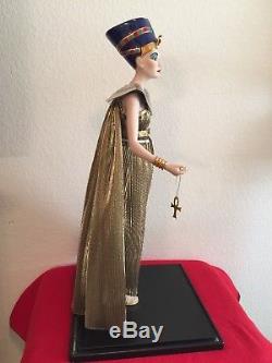 Nefertiti Franklin Mint Egyptian Queen Porcelain Doll