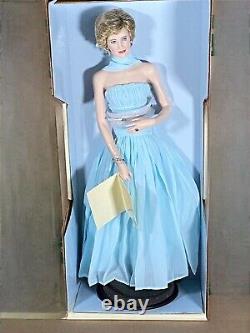 New Franklin Mint Princess Diana Princess of Elegance Porcelain Doll Blue NIB