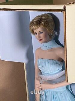 New Franklin Mint Princess Diana Princess of Elegance Porcelain Doll Blue NIB