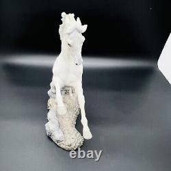 PORCELAIN SILVER HORSE PAMELA DU BOULAY FRANKLIN MINT 1992 Paladium 10.5x11