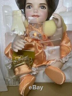 Porcelain Jackie Kennedy Portrait Baby Doll FRANKLIN MINT Rare mint condition