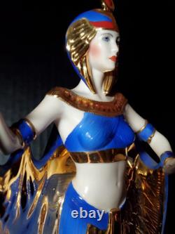 Power Goddess Franklin Mint Porcelain Statue 1990 (TM)