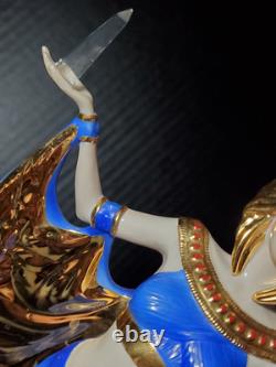 Power Goddess Franklin Mint Porcelain Statue 1990 (TM)