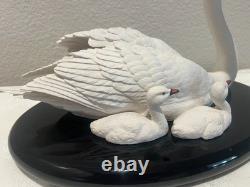 Pretty Vintage Porcelain Swans Under Her Wing Franklin Mint