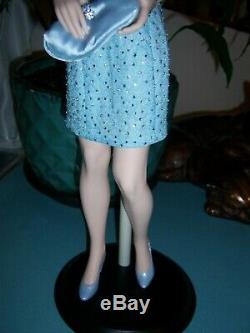 Price Reduced! FM Princess Diana Swan Lake 17 Porcelain Doll #0945/2000 LE