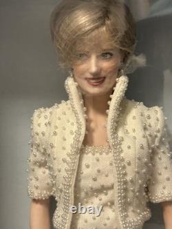 RARE-Diana Princess Of Wales Porcelain Portrait 17 Doll Franklin Mint NRFB
