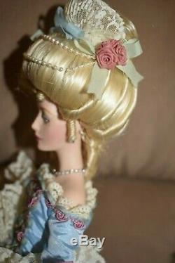 RARE Franklin Heirloom Marie Antoinette Collectible Porcelain Doll