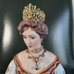 RARE! Franklin Mint Fabergé Empress Alexandra 1989 Broken Finger See Pictures