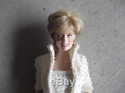 RARE Franklin Mint Porcelain Princess Diana in Bead White Prototype Doll 17