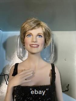 RARE Franklin Mint Porcelain Princess Diana in Black Dress Sophistication 17