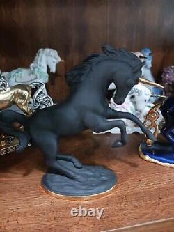 RARE Franklin Mint Treasury of Unicorns Black Basat Porcelain Withgold horn