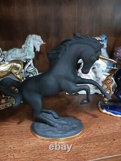 RARE Franklin Mint Treasury of Unicorns Black Basat Porcelain Withgold horn