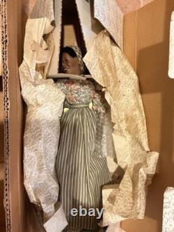 RARE NIB Franklin Mint Gone with the Wind Doll Shipper, Stand & Paperwork