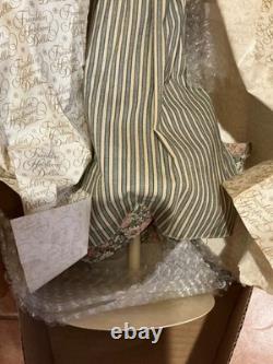 RARE NIB Franklin Mint Gone with the Wind Doll Shipper, Stand & Paperwork